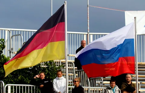 Foreign Policy: Germany Would Rather Disappoint Ukraine Than Humiliate Russia