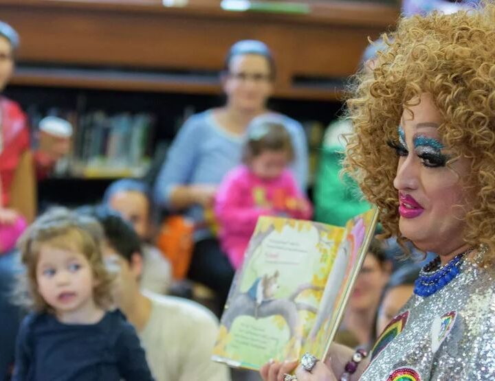 Tennessee Wants to Ban Transvestites Performing for Children